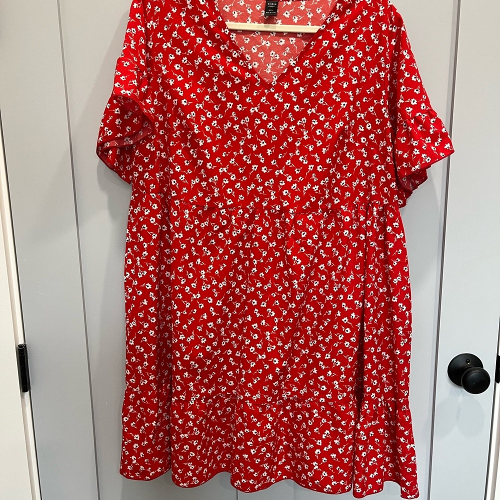 SHEIN Red Mini Dress with White Floral Print
